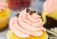 Neapolitan Swirl Cupcakes