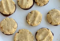 3-Ingredient Banana Almond Cookies Recipe